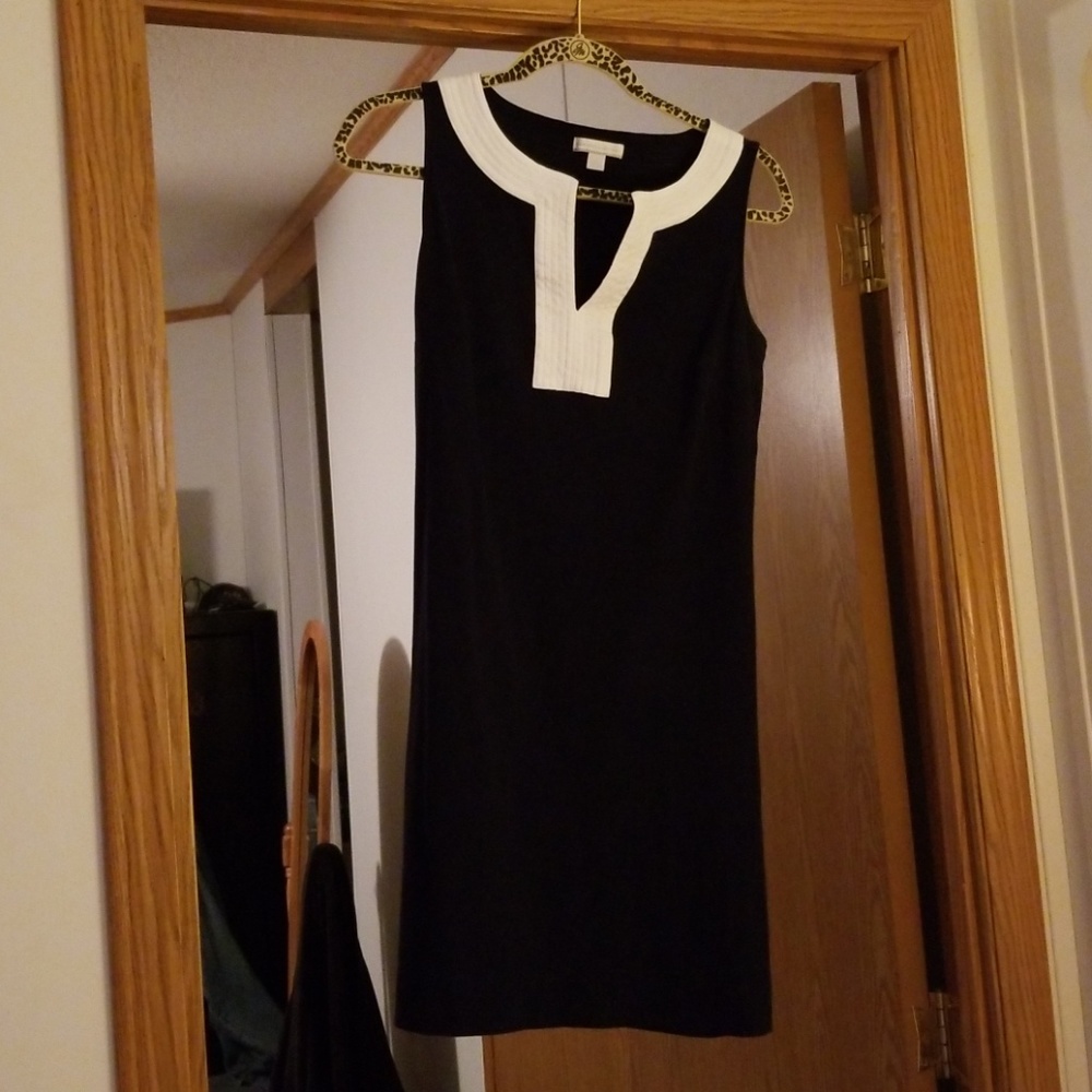 New York & Company navy blue shaft dress